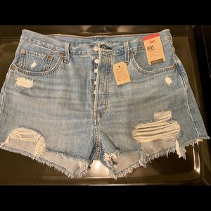 Levi Straus 501 Jean Shorts with tag